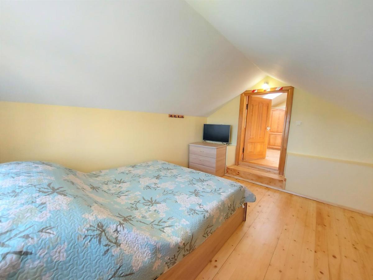 Neringa Guest House Паланга Экстерьер фото