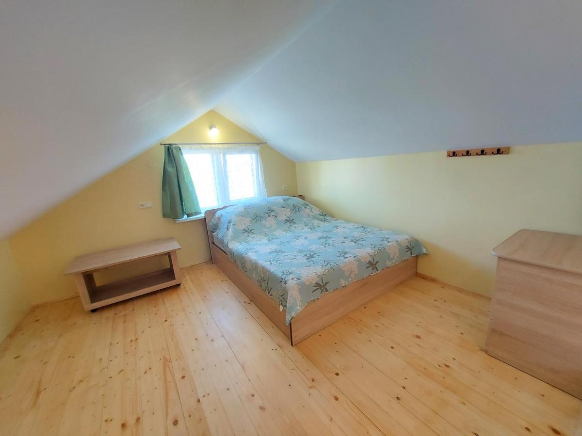 Neringa Guest House Паланга Экстерьер фото
